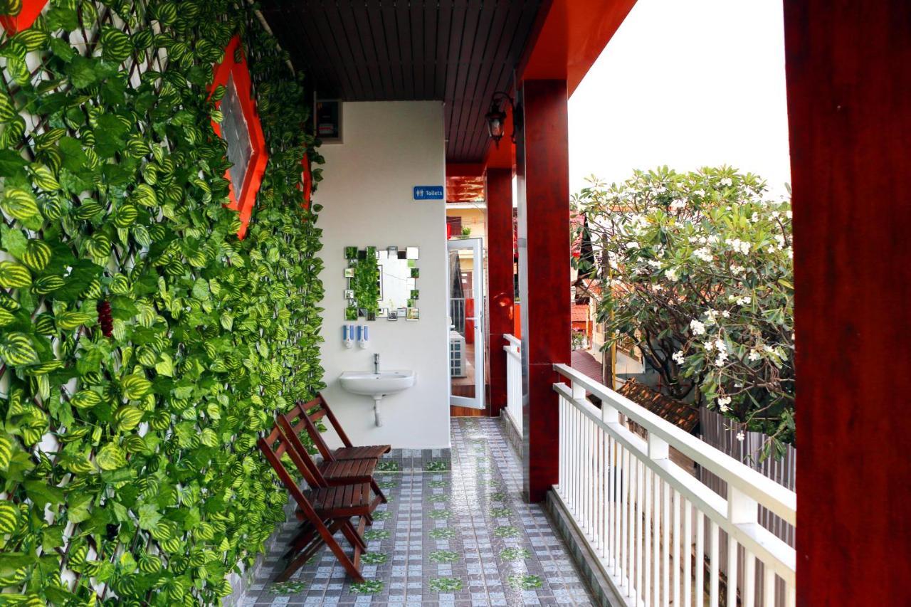 Champion Boutique Hotel Vientiane Exterior photo